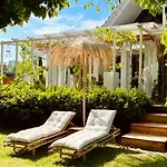 Buddhas Bed & Wellness - Retreat - Feel Good Food - B&b- Mit Viel Herz Fuer Koerper Geist & Seele Bed & Breakfast 4*