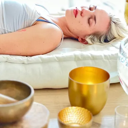 Buddhas Bed & Wellness - Retreat - Feel Good Food - B&b- Mit Viel Herz Fuer Koerper Geist & Seele 4*