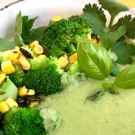 Bed & Breakfast Buddhas Bed & Wellness - Retreat - Feel Good Food - B&b- Mit Viel Herz Fuer Koerper Geist & Seele
