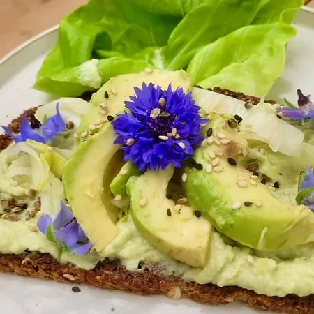 Buddhas Bed & Wellness - Retreat - Feel Good Food - B&b- Mit Viel Herz Fuer Koerper Geist & Seele 4*
