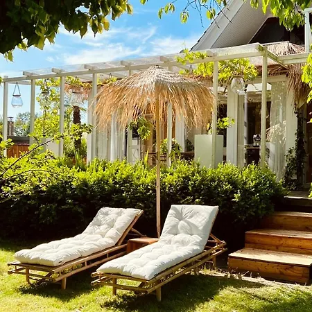 Buddhas Bed & Wellness - Retreat - Feel Good Food - B&b- Mit Viel Herz Fuer Koerper Geist & Seele Nocleg ze śniadaniem 4*