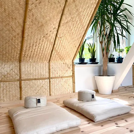 Buddhas Bed & Wellness - Retreat - Feel Good Food - B&b- Mit Viel Herz Fuer Koerper Geist & Seele 4* Tosterglope
