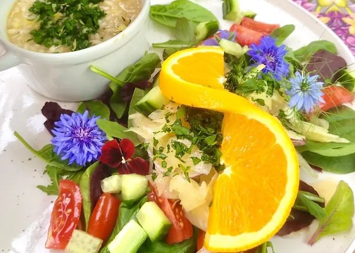 Buddhas Bed & Wellness - Retreat - Feel Good Food - B&b- Mit Viel Herz Fuer Koerper Geist & Seele Отель типа 