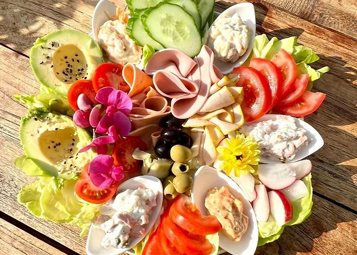 Buddhas Bed & Wellness - Retreat - Feel Good Food - B&b- Mit Viel Herz Fuer Koerper Geist & Seele Tosterglope