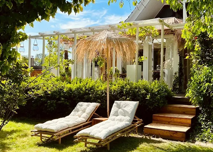 Buddhas Bed & Wellness - Retreat - Feel Good Food - B&b- Mit Viel Herz Fuer Koerper Geist & Seele Отель типа 