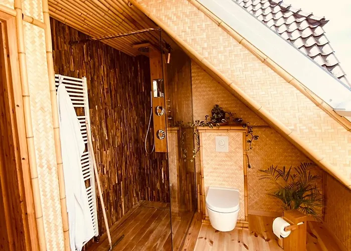 Buddhas Bed & Wellness - Retreat - Feel Good Food - B&b- Mit Viel Herz Fuer Koerper Geist & Seele