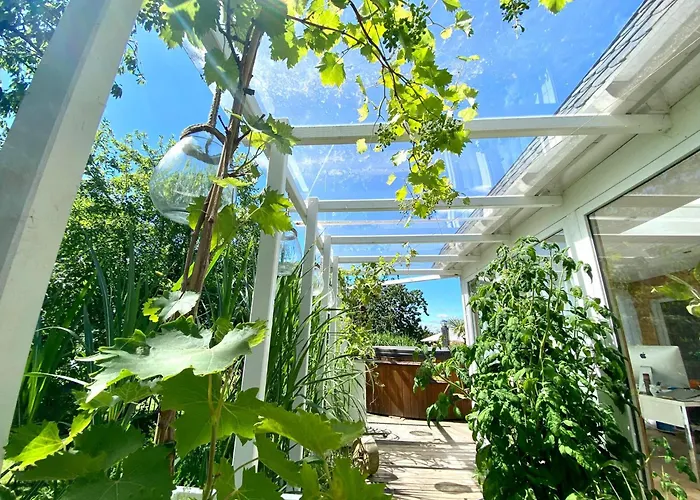 Buddhas Bed & Wellness - Retreat - Feel Good Food - B&b- Mit Viel Herz Fuer Koerper Geist & Seele Отель типа 